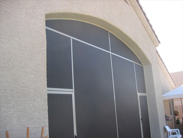 Patio with arch